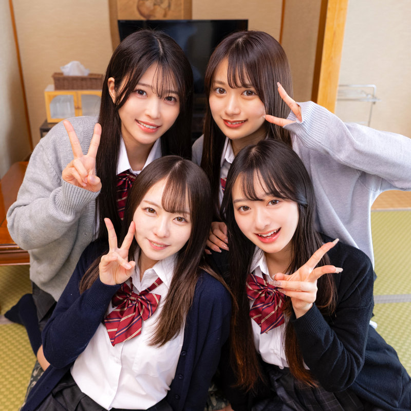 かりん＆めいさ＆かほ＆あおい 無料サンプル画像(1) 【中出しAVコレクション - ナカコレ】